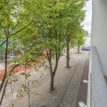 Riverhome Apartament *